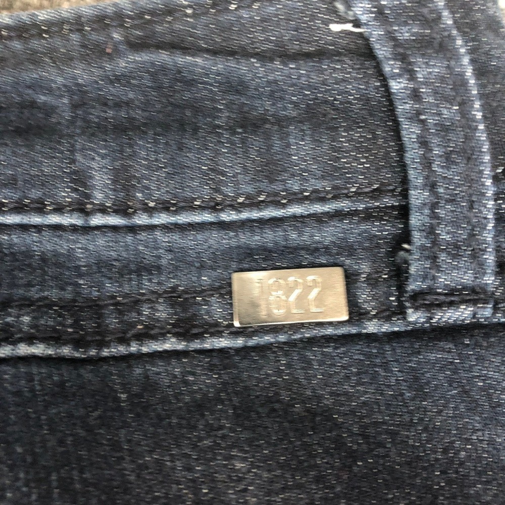1822 Denim Flare Jeans Dark Wash Whiskered Wide Leg Womens Size 12/31 32x32 - Picture 12 of 13